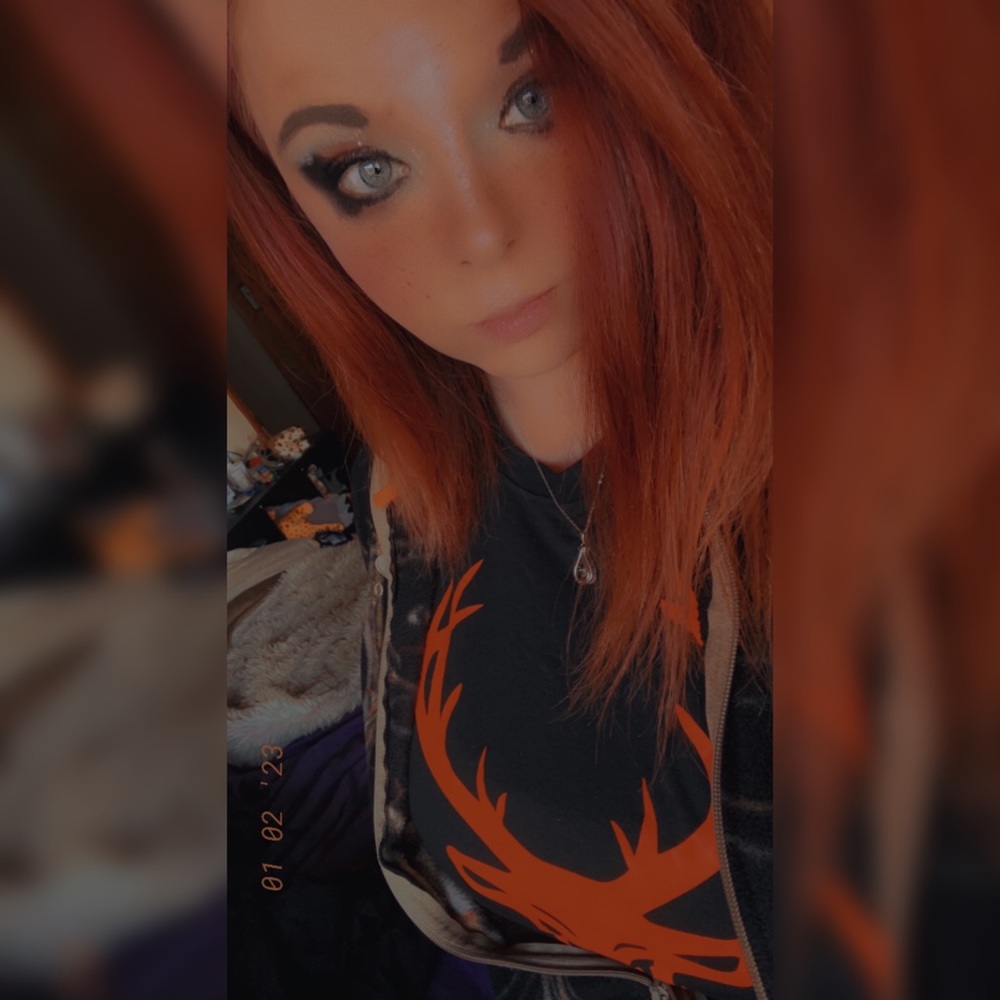 Meet your Posher, Kelly